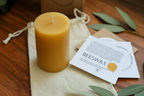 Beeswax pillar candle - medium